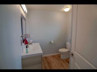 5043 Diablo Dr, Sacramento, CA 95842