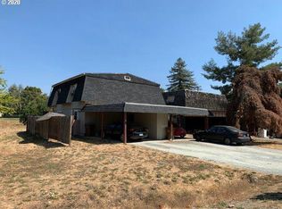 145 D St, Riddle, OR 97469