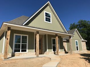 215 Riverview Dr, Woodway, TX 76712