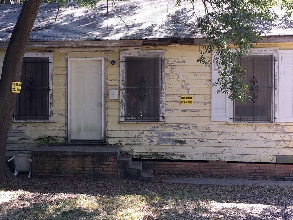 1st image of 2707 Murray St
