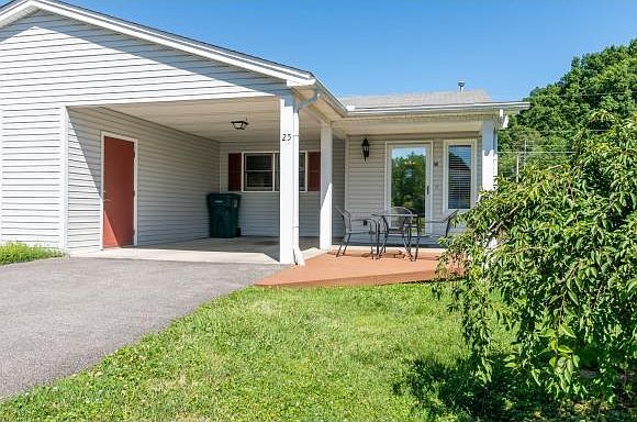 1st image of 125 Aspen Cir