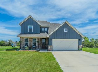 2001 Redemption Dr, Weatherford, TX 76088