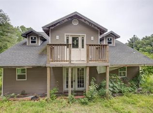 2360 Private Road 28, Du Quoin, IL 62832