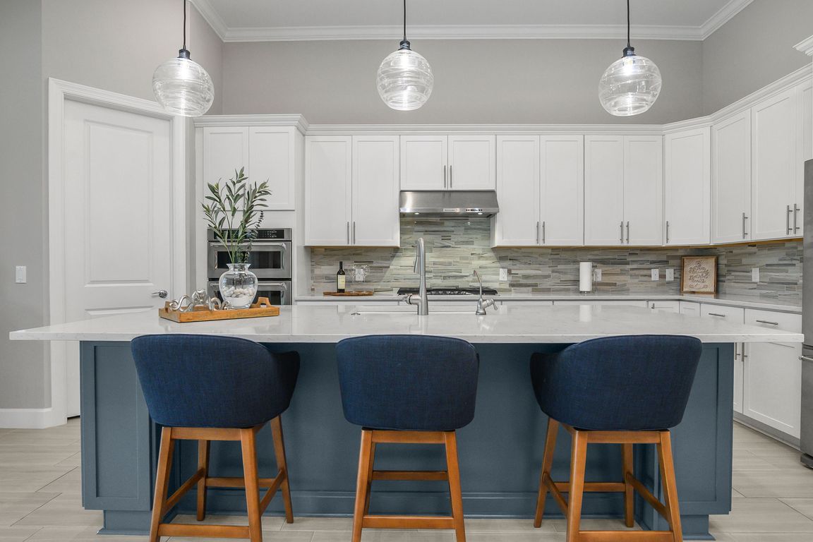 next background image