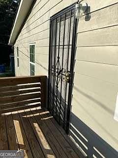 4th image of 1719 Mary George Ave NW