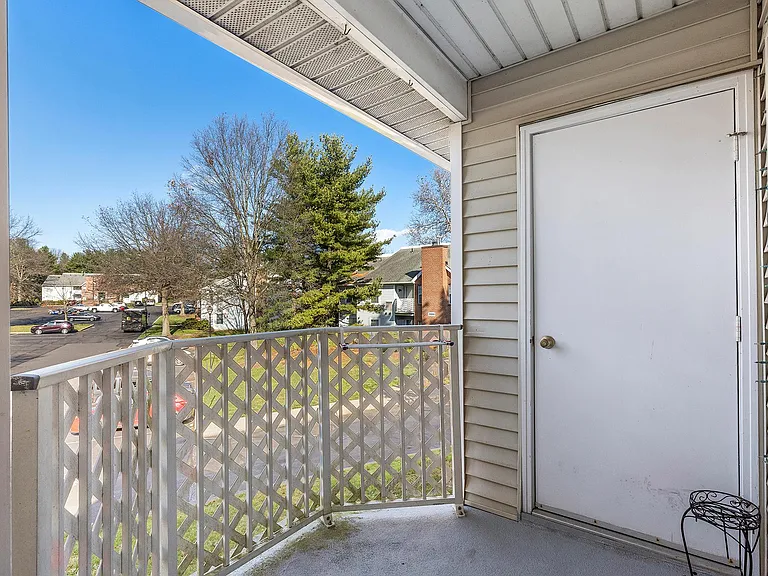 1102 Diamond Dr — Photo 15