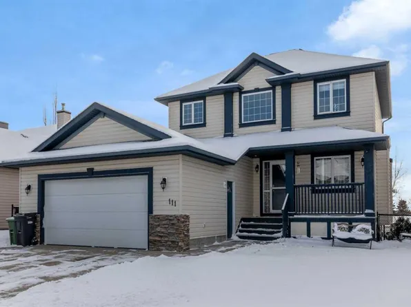 111 N Hillview Rd, Strathmore, AB T1P 1W2