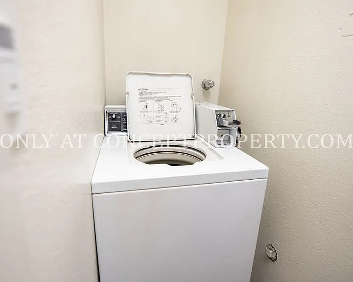Cottonwood Heights — Photo 80