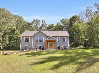 215 Coventry Rd, Mansfield, CT 06250