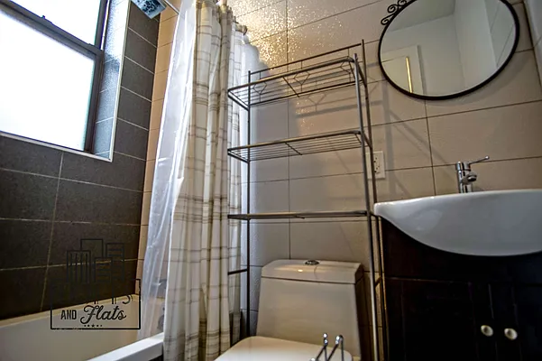 Rented by Lofts and Flats LLC | media 29
