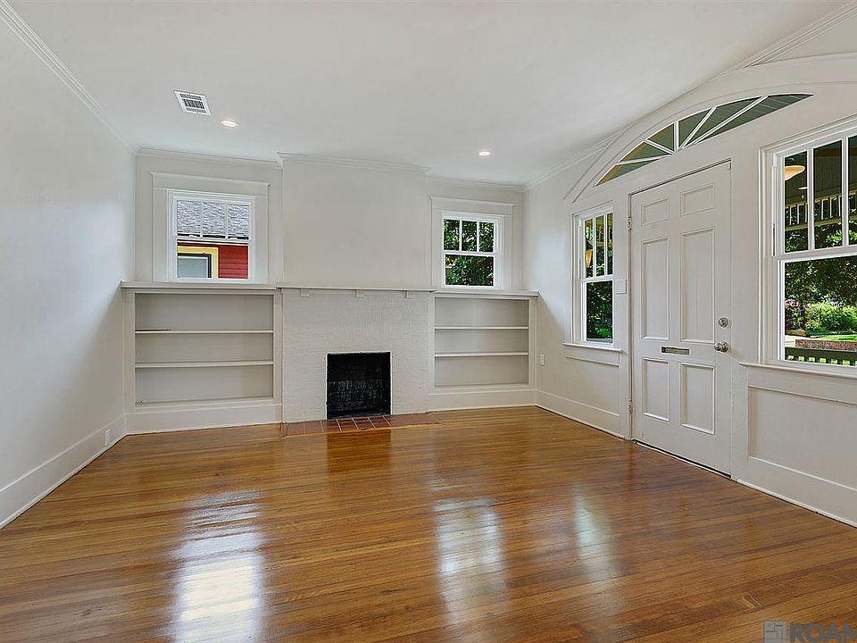 1st image of 2009 Olive St
