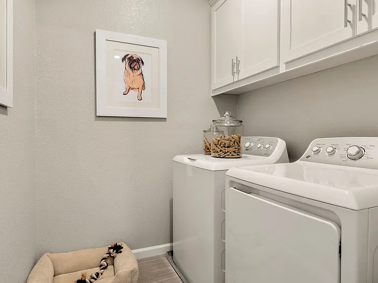 Spacious Townhomes in Provence at Natomas — Photo 173