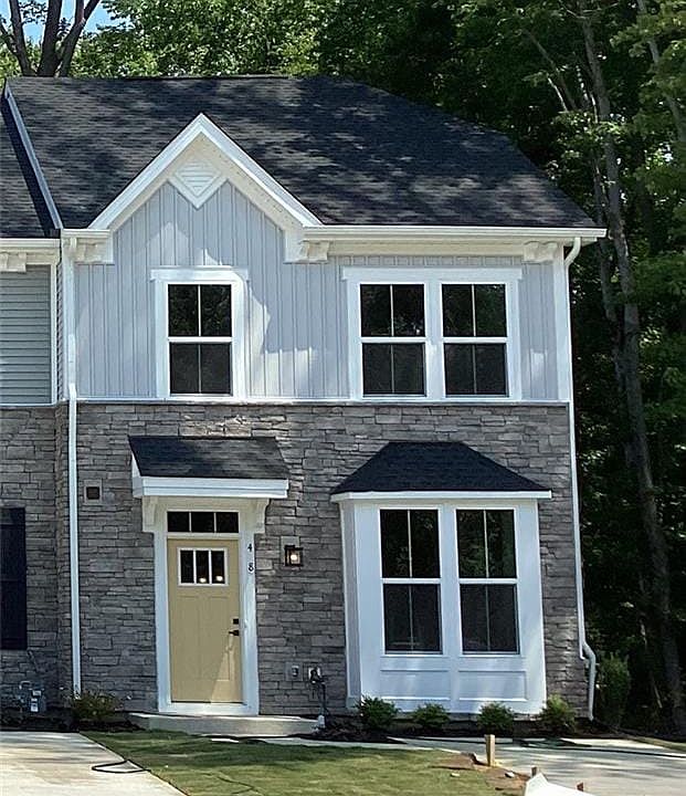1st image of 418 Big Woods Dr #2A
