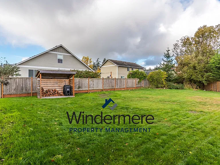 890 NW Haslo Pl — Photo 26