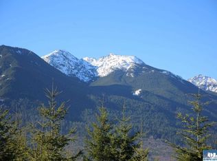 999 Frog Creek Dr, Port Angeles, WA 98362