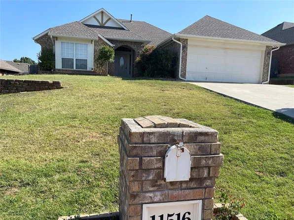 11516 Village Ave, Midwest City, OK 73130
