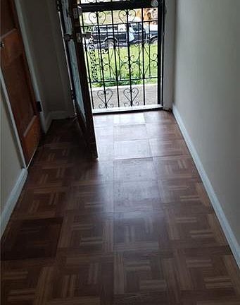 2nd image of 612 Center Hill Ave NW