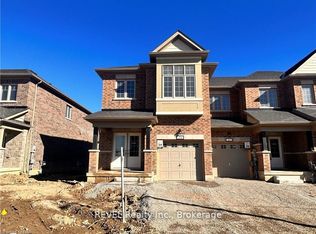 29 Sapphire Way, Thorold, ON L2V 0L4