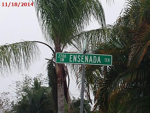 5th image of 2712 SW Ensenada Ter