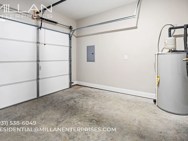 208 Drayton Dr — Photo 26