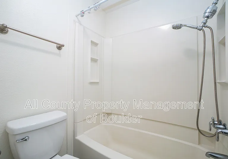 3293 Madison Ave #S303 — Photo 10
