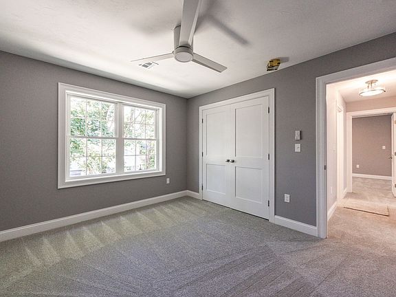 4th image of 122A Canal St #1