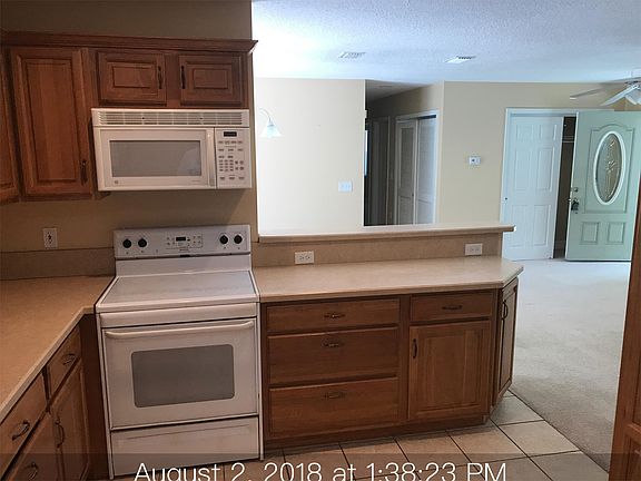 3rd image of 604 2nd Ave