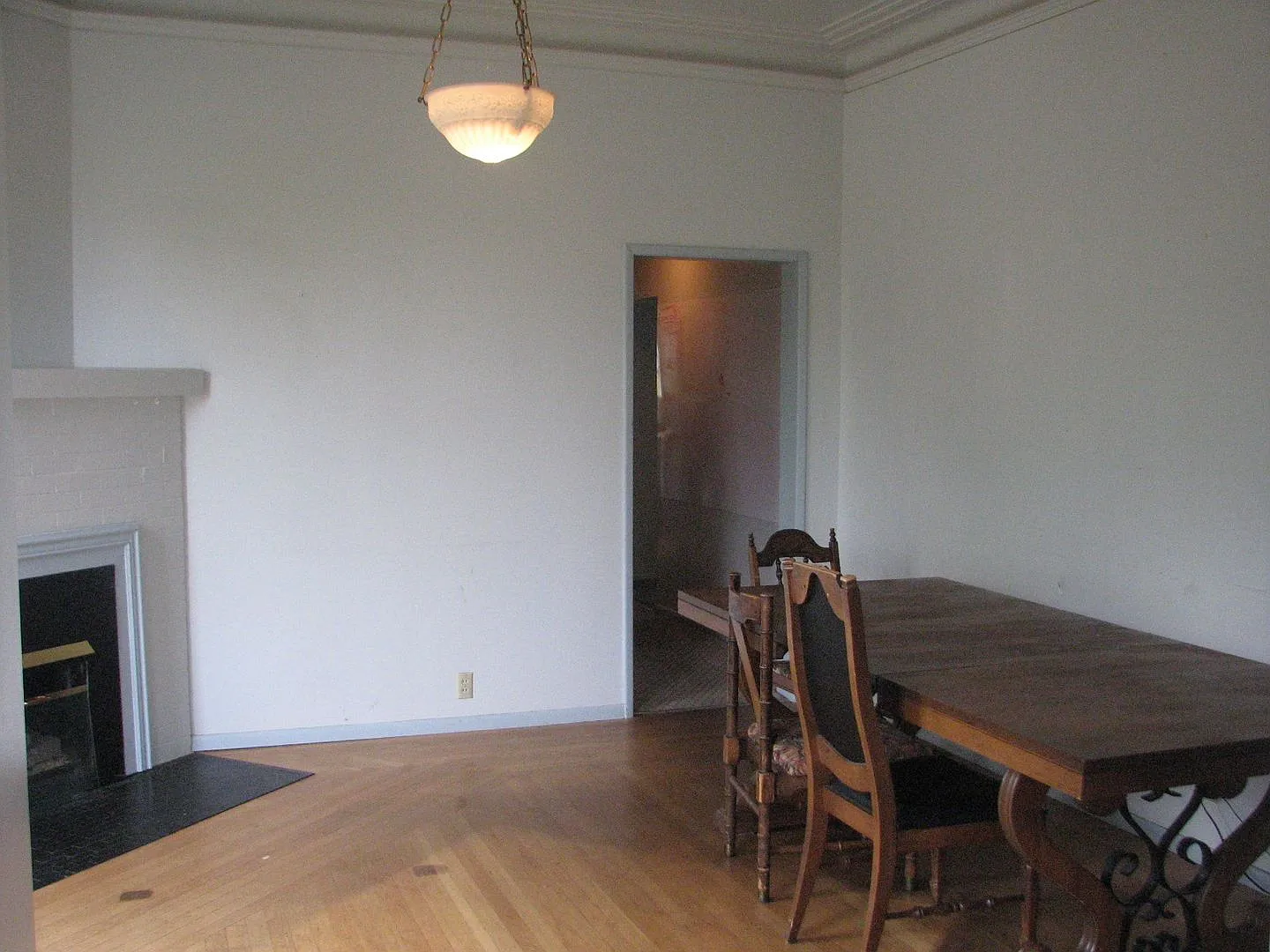 1014 N Garden St — Photo 3