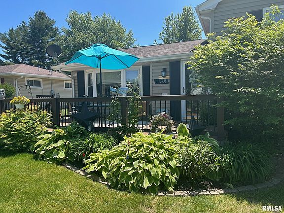 5th image of 1138 Spruce Ave