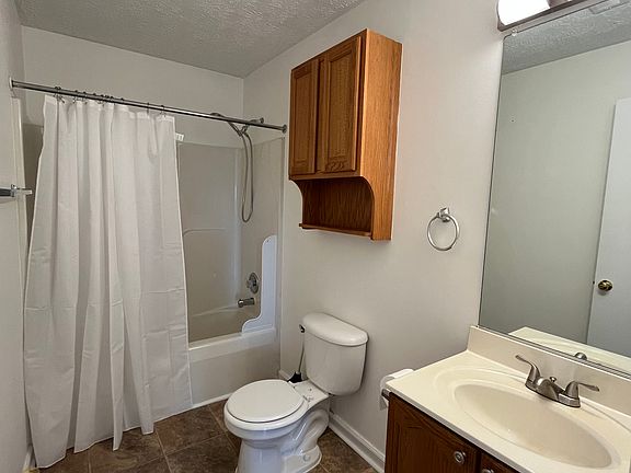 4th image of 115 Brookland Ter APT 9