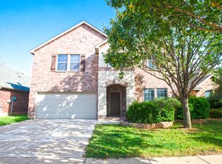 5105 Spyglass Hill Ln, Denton, TX 76208