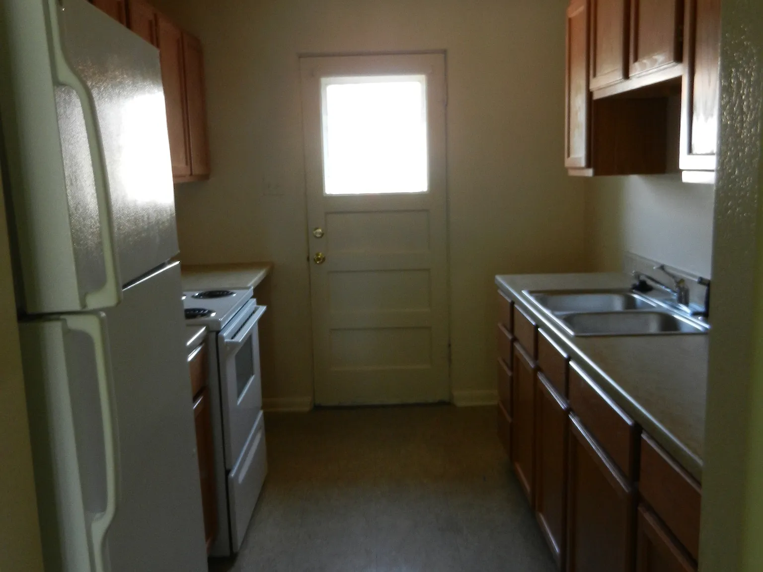 2 bed, 550 sqft, $1,250 — Photo 4