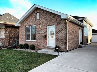 2921 W 101st Pl, Evergreen Park, IL