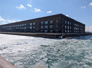 401 W Shoreline Dr Unit 312, Sandusky, OH 44870