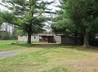 881 Hemmingford Rd, Mooers, NY 12958