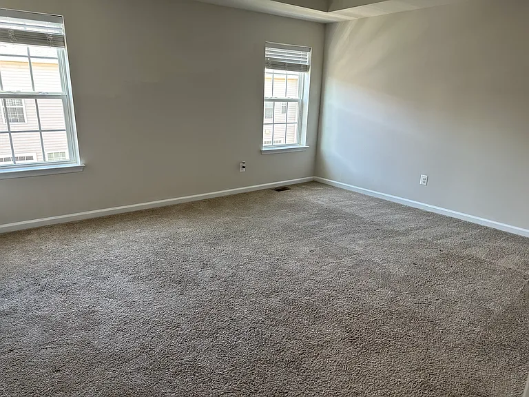 11028 Blackburn Cove Ln — Photo 13