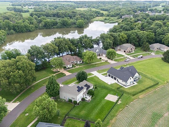 5th image of 1801 Winged Foot Dr