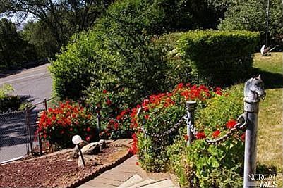 3rd image of 4400 Glencannon Dr