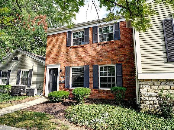 2nd image of 115 Chapel Hill Dr #115