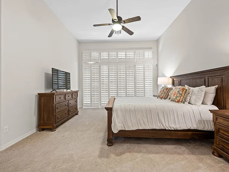 11479 E Beck Ln — Photo 58