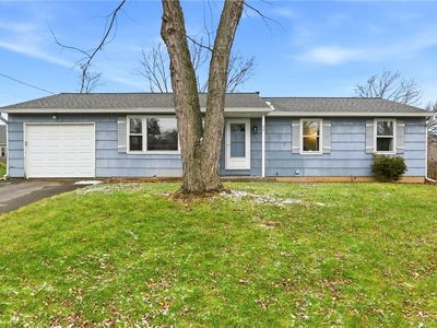 77 Gannett Rd, Farmington, NY, 14425