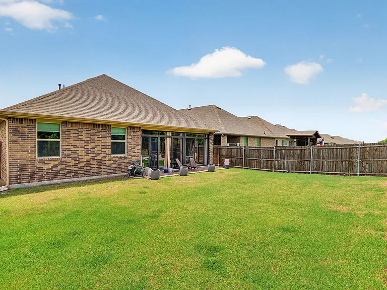 3936 Sidney Ln — Photo 20