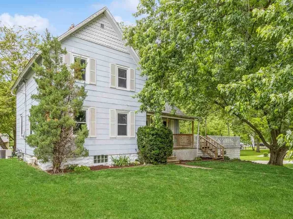 804 North St, Williamsburg, IA 52361