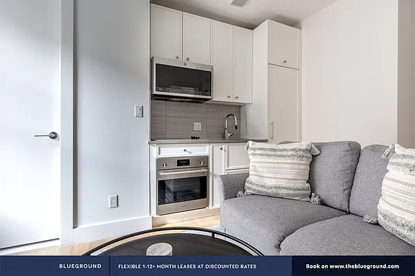 Rented by The Blueground | media 5