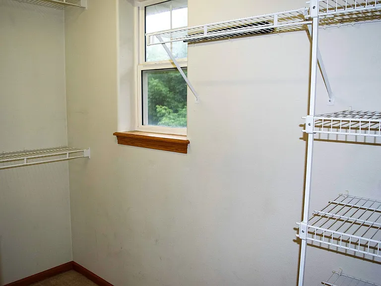 4421 E Court St — Photo 12