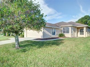 10157 Holly Berry Dr, Weeki Wachee, FL 34613
