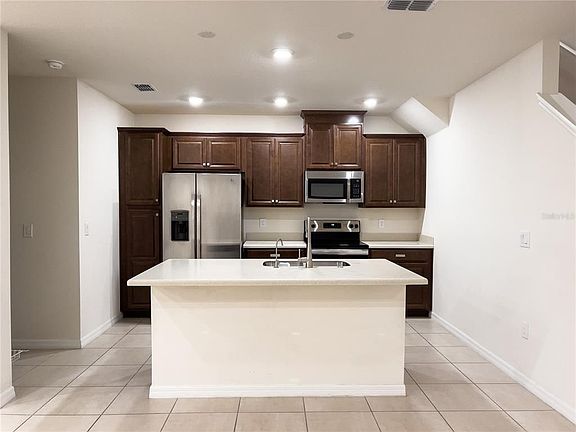 4th image of 3324 Bellissimo Ave