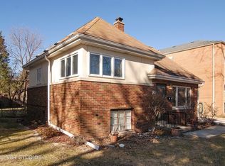 810 N La Grange Rd, La Grange Park, IL 60526