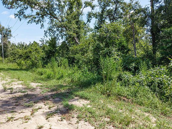 4th image of 0 NW Pin Oak Ln