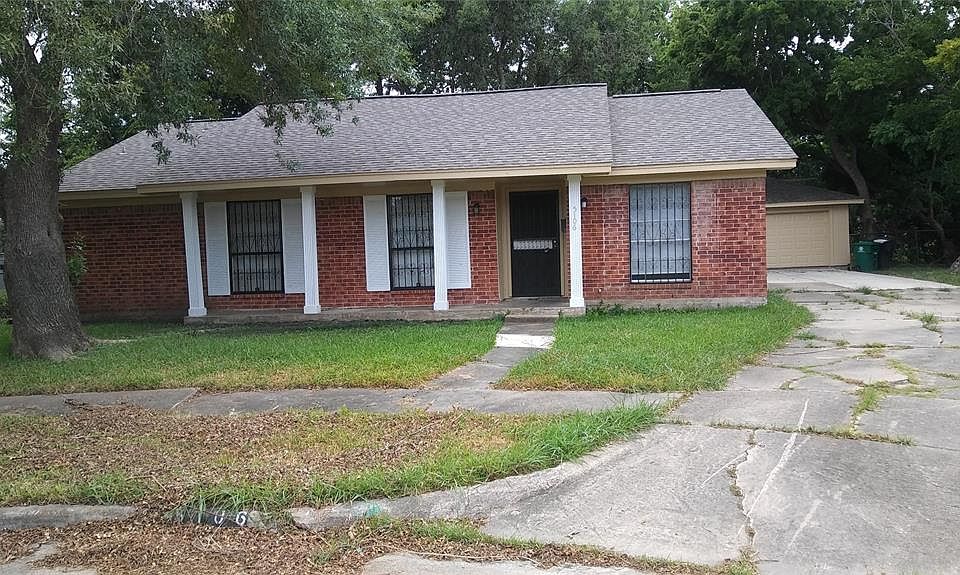 1st image of 5106 Bungalow Ln